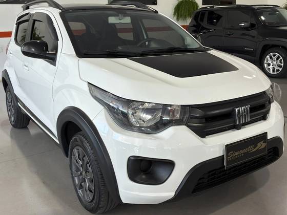 FIAT MOBI 1.0 EVO FLEX TREKKING MANUAL